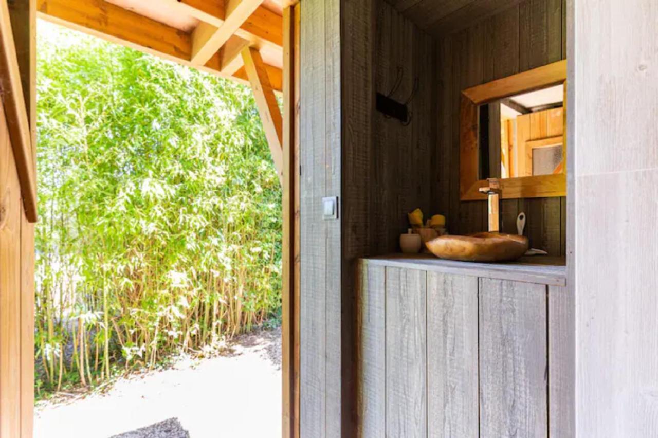 Cabane Perchee Vert  Luaran gambar